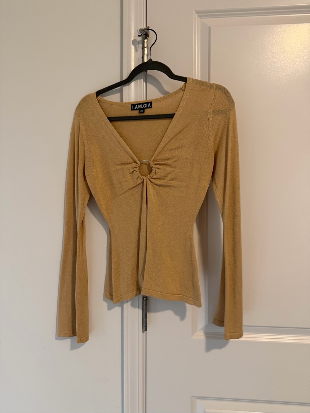 I.AM.GIA long sleeve O ring top